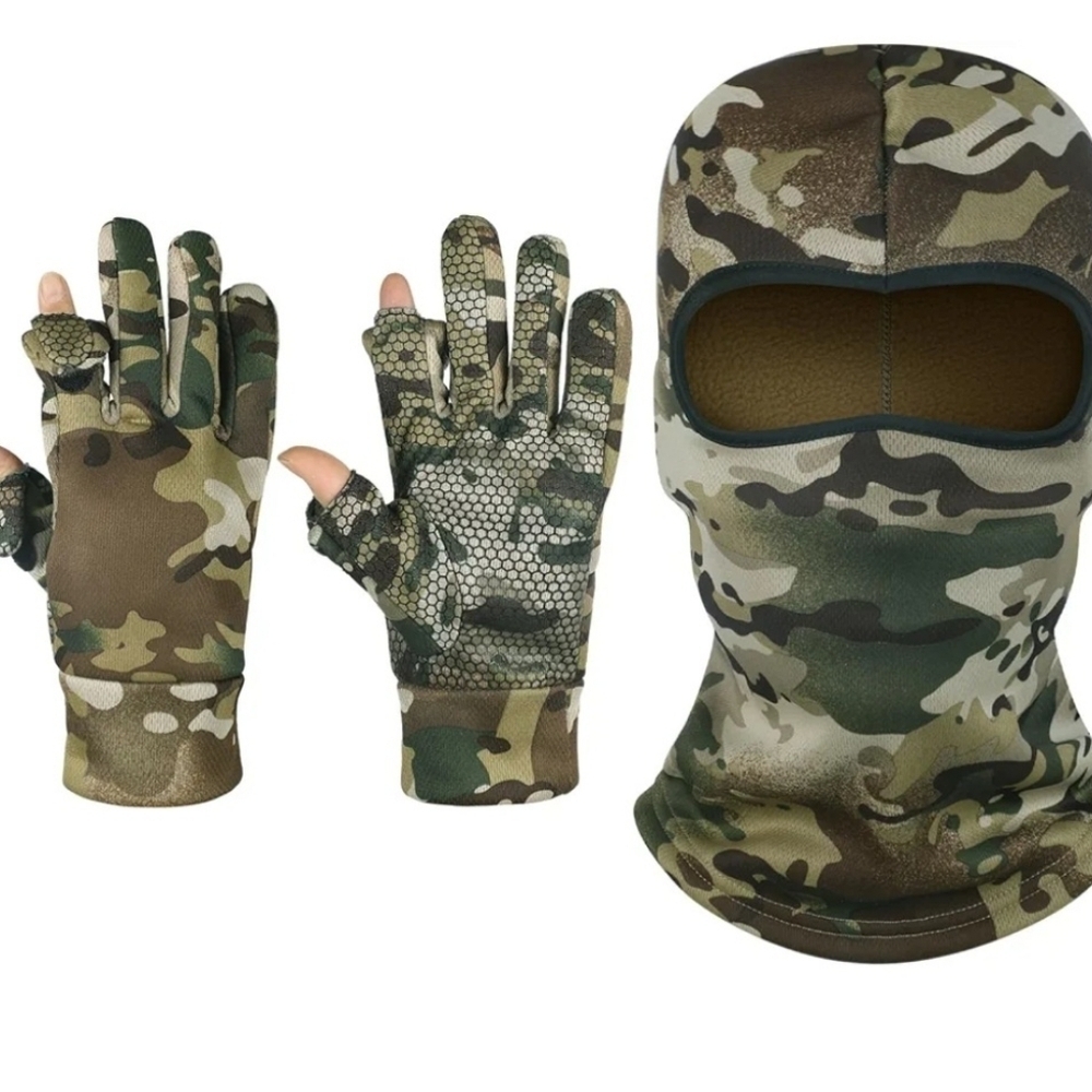 NIB Camouflage gloves and Face Mask (Open Bag verify gloves/mask)